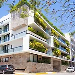 Opal Condo Hotel By Marea